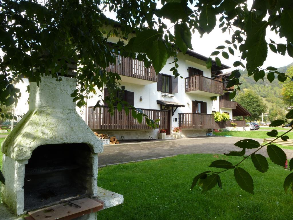 Apartmán Casa Enrico Pieve Di Ledro Pokoj fotografie