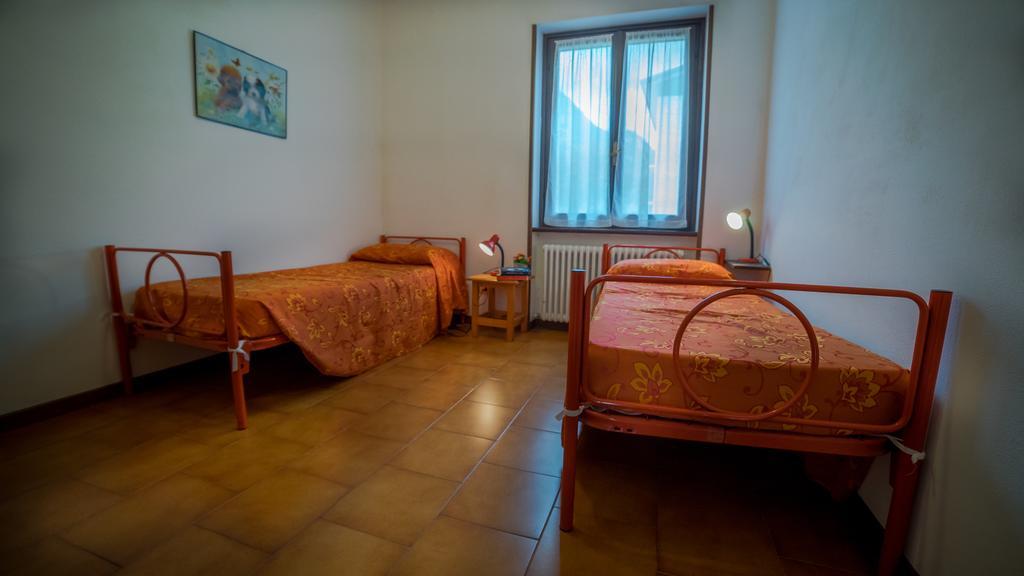 Apartmán Casa Enrico Pieve Di Ledro Pokoj fotografie