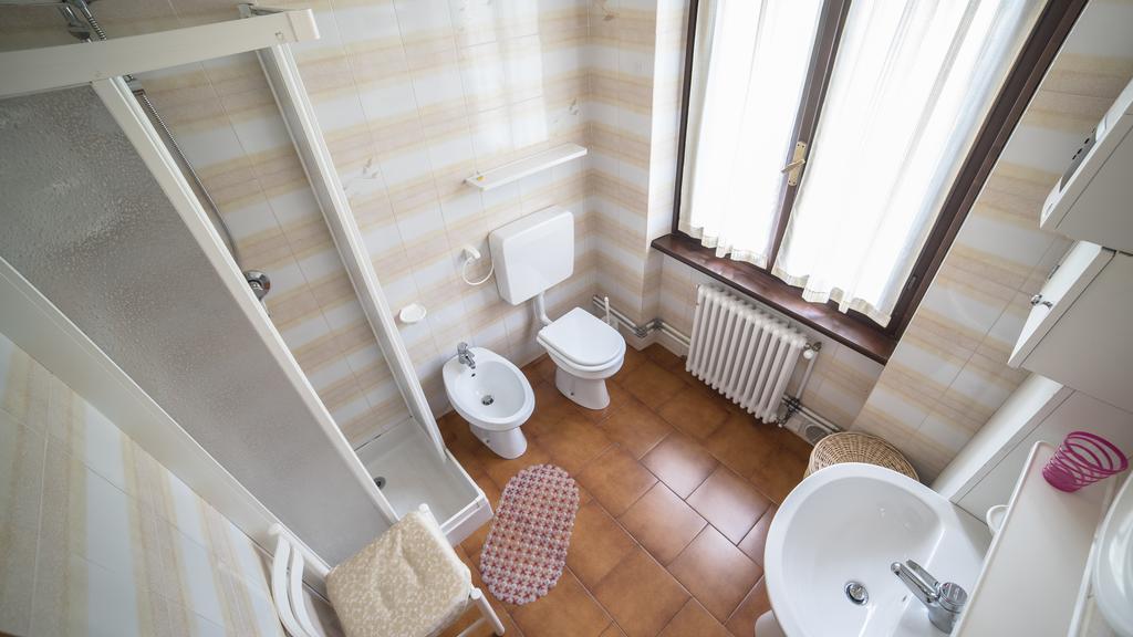 Apartmán Casa Enrico Pieve Di Ledro Pokoj fotografie